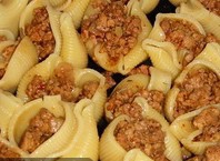 Как приготовить макароны ракушки с фаршем?