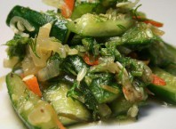 Как приготовить огурцы: 5 вкусных рецептов