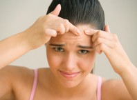 Как быстро лишиться от прыщей на лице без следов?