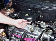 Как поменять воздушный фильтр?