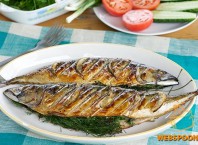 Как приготовить скумбрию на решетке: техника безопасности