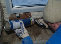 Как работать с пеной аккуратно?